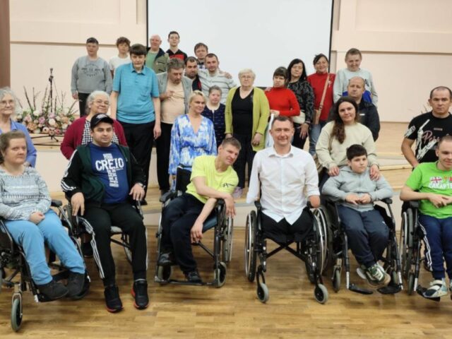 Мотивационная встреча Алексея Талая в Центре социальной реабилитации, абилитации детей-инвалидов и инвалидов «РОСТОК»