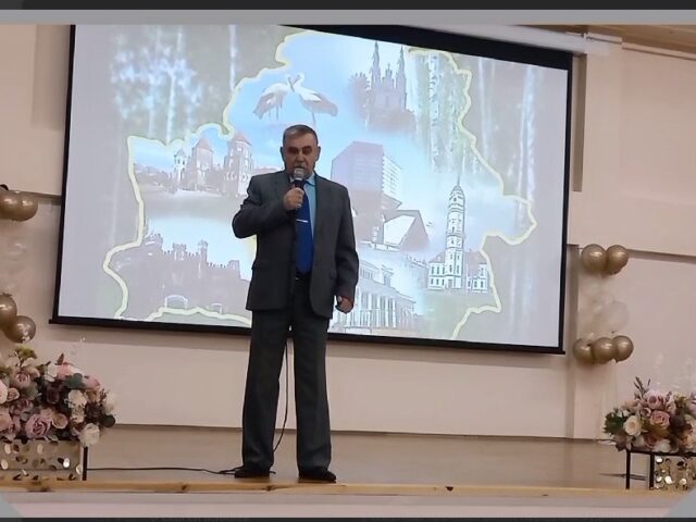 Литературная гостиная в РОСТКЕ: вечер басен и песен